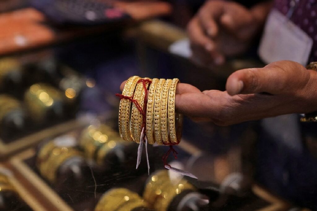 gold-price-2024-10-21b2c5895b87323a6ed439842ccc18b0-3x2