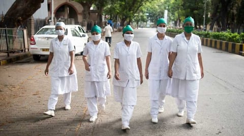 nurses103312