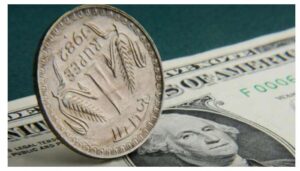 236282-dollarvsrupee