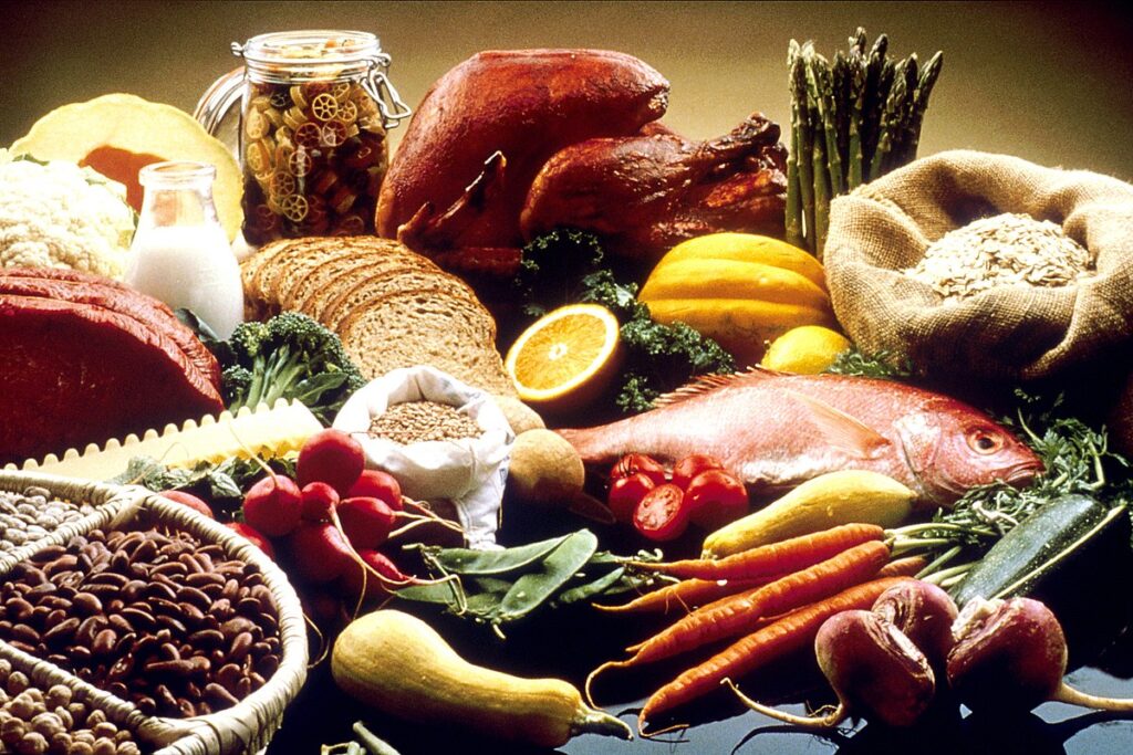 1200px-Good_Food_Display_-_NCI_Visuals_Online