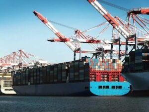 1600x1200_1350866-indias-trade-deficit-to-rise-to-300-billion-gfx