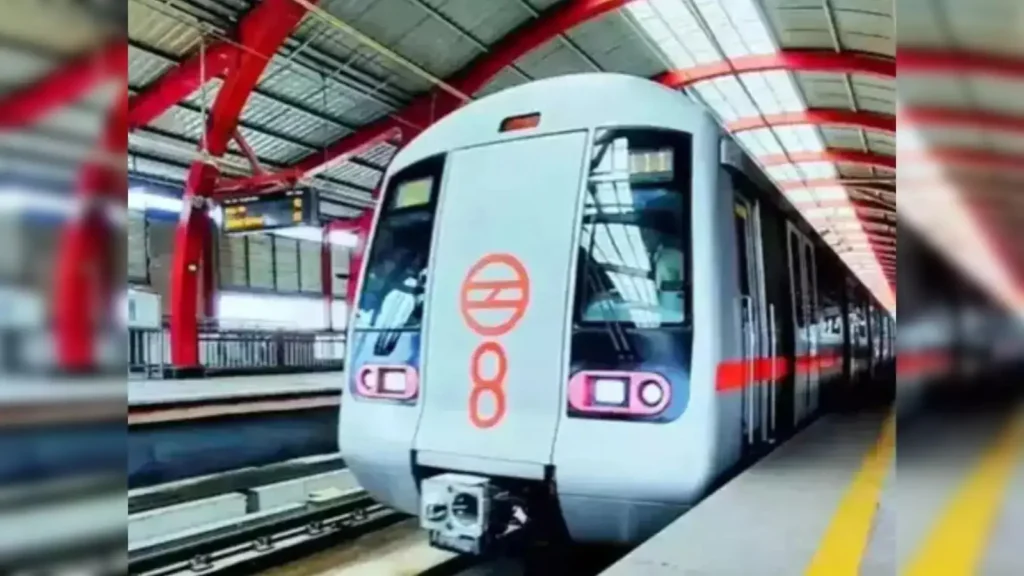delhi-metro-issues-fresh-warning-against-reel-making-inside-trains