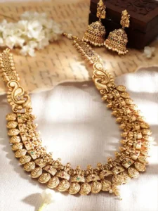 0b50d3e8-2573-4daa-a78a-0cc980b54dbf1702970896061-Rubans-22K-Gold-Plated-Stone-Studded-Temple-Jewellery-Set-20-2