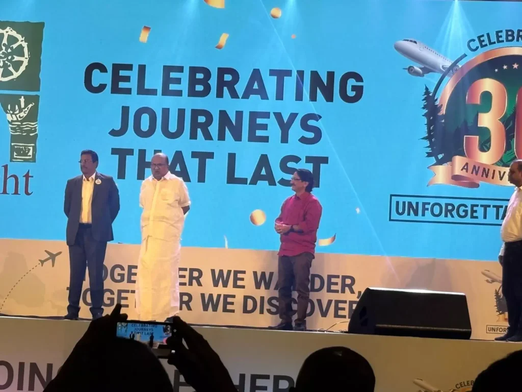 1387199-tours-and-travelgfx